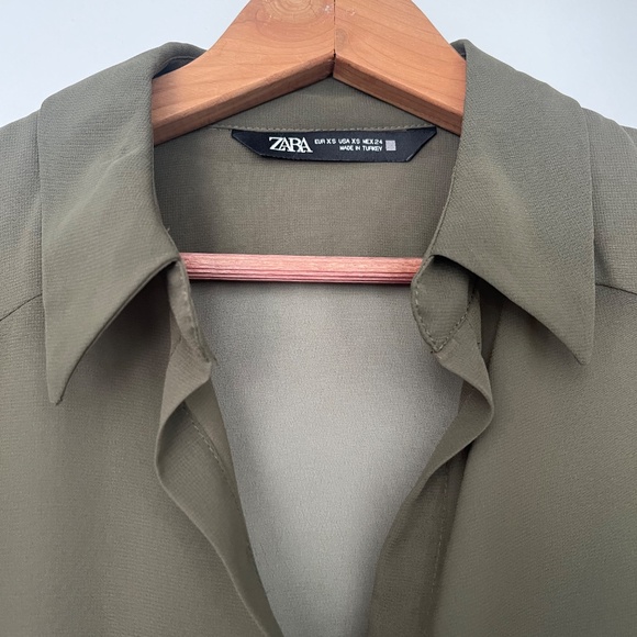 Zara sheer button down - Picture 2 of 2
